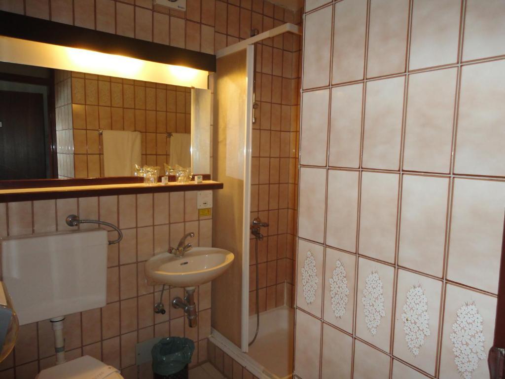 Guest House Top-Terme Topusko Zewnętrze zdjęcie
