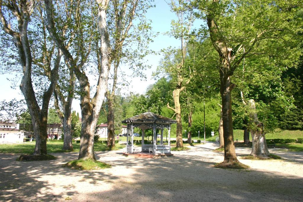 Guest House Top-Terme Topusko Zewnętrze zdjęcie