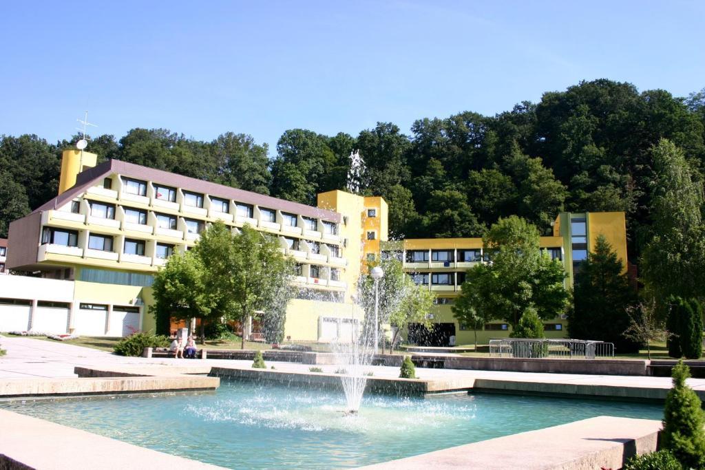 Guest House Top-Terme Topusko Zewnętrze zdjęcie